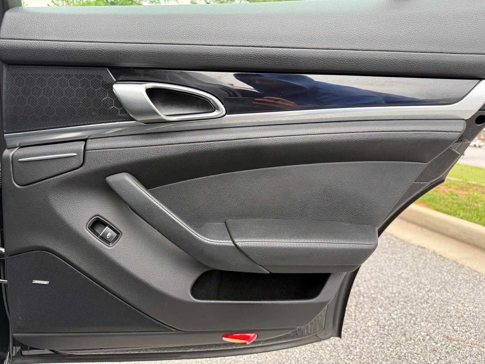 Used 2014 Porsche Panamera RWD image 47