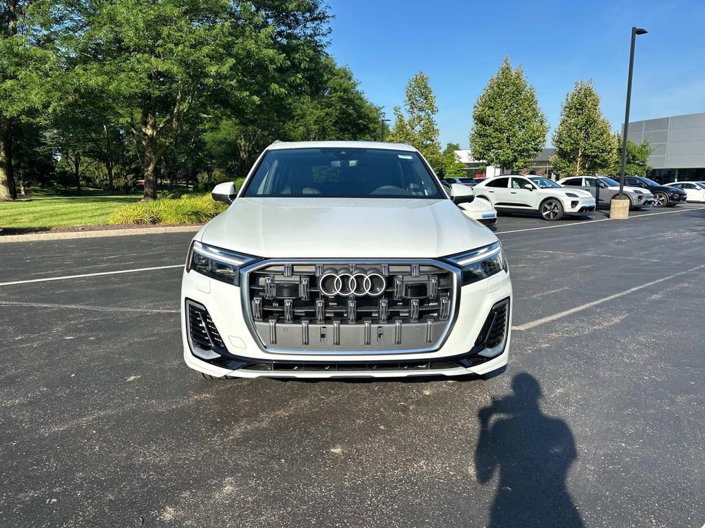 New 2025 Audi Q7 3.0T Premium Plus image 2