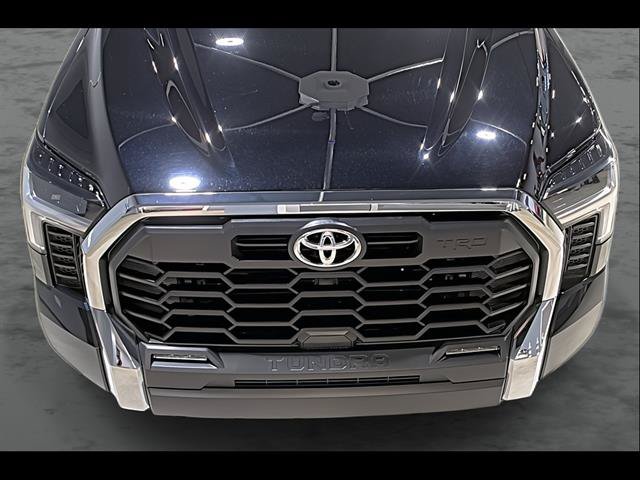 Used 2023 Toyota Tundra SR5 w/ TRD Off-Road Package AWD/4WD image 17