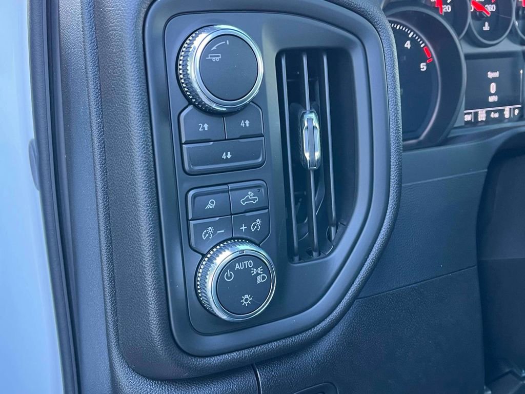 New 2026 GMC Sierra 3500 Pro w/ Convenience Package image 23