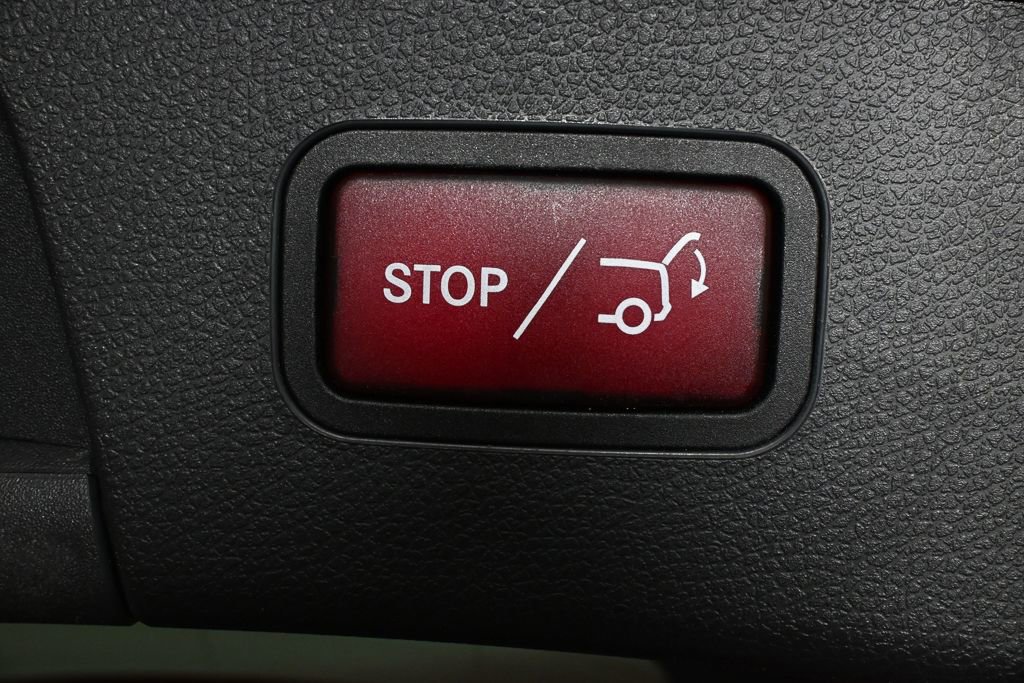 Used 2019 Mercedes-Benz GLA 250 4MATIC image 30