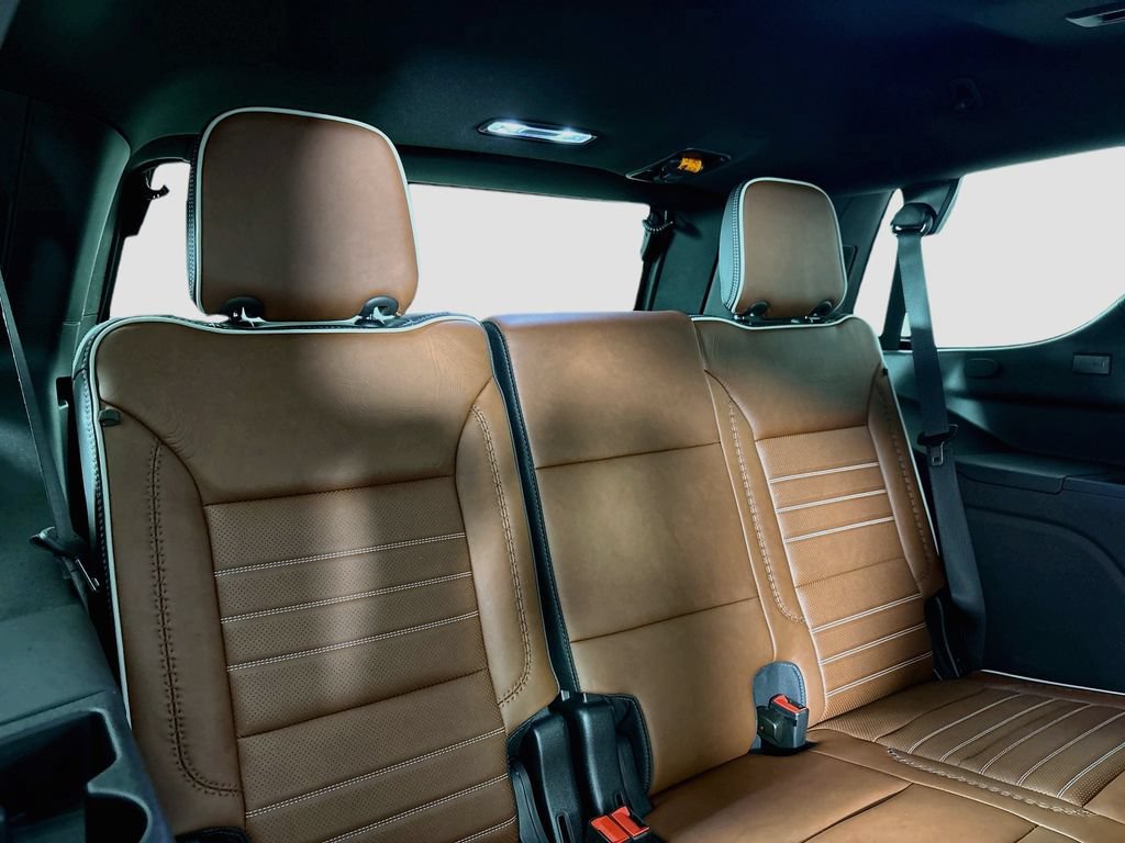 Certified 2024 GMC Yukon Denali Ultimate AWD/4WD image 34