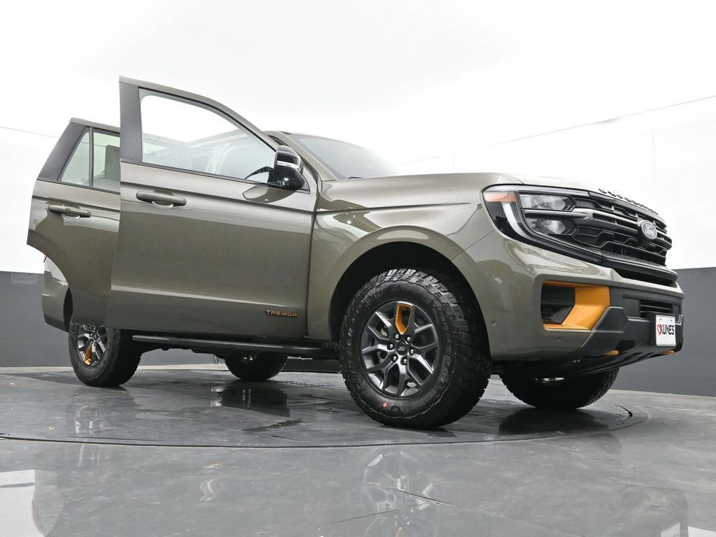 New 2025 Ford Expedition Tremor image 57