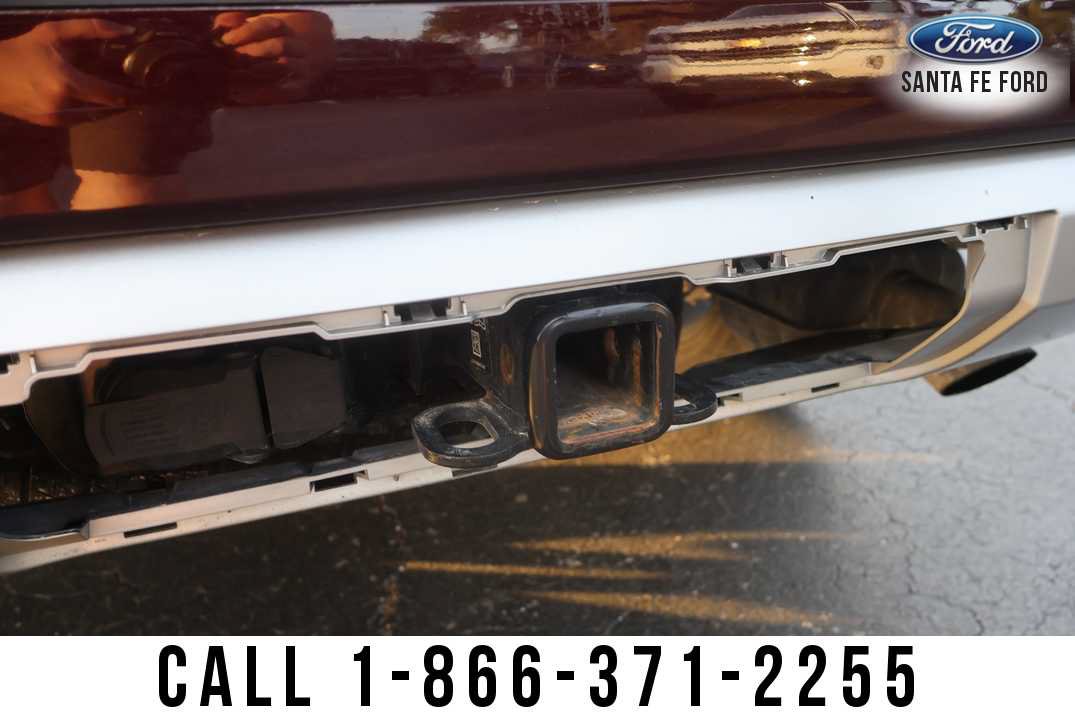 Used 2024 Ford Expedition XLT RWD image 9
