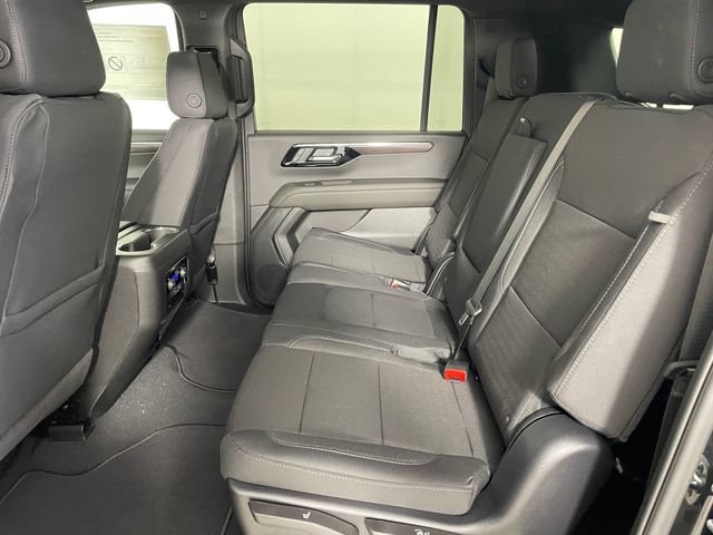 New 2026 Chevrolet Suburban LS w/ Max Trailering Package AWD/4WD image 10