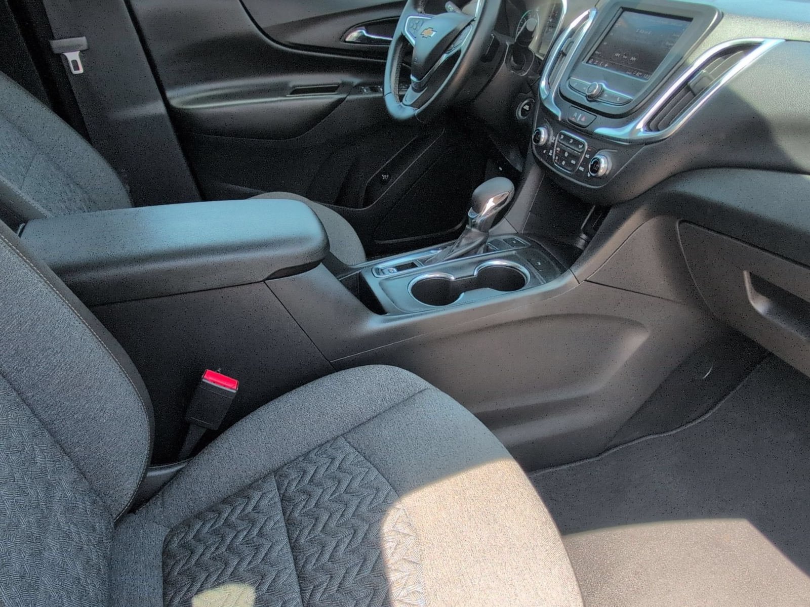 Used 2024 Chevrolet Equinox LT AWD/4WD image 29