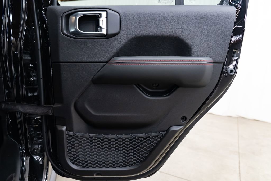 New 2026 Jeep Wrangler Unlimited Rubicon AWD/4WD image 27