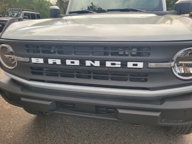 New 2026 Ford Bronco 2-Door AWD/4WD image 13