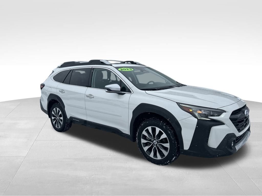 Used 2023 Subaru Outback Touring image 8