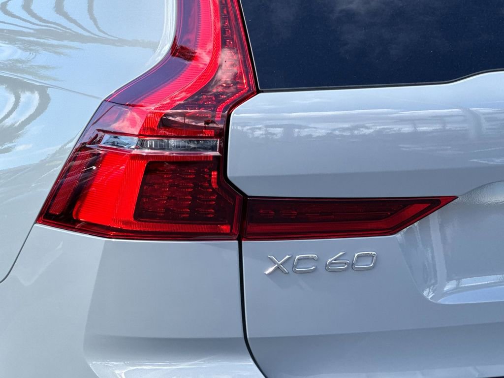 New 2026 Volvo XC60 B5 Plus w/ Climate Package image 26