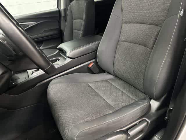 Used 2024 Honda Ridgeline Sport image 10