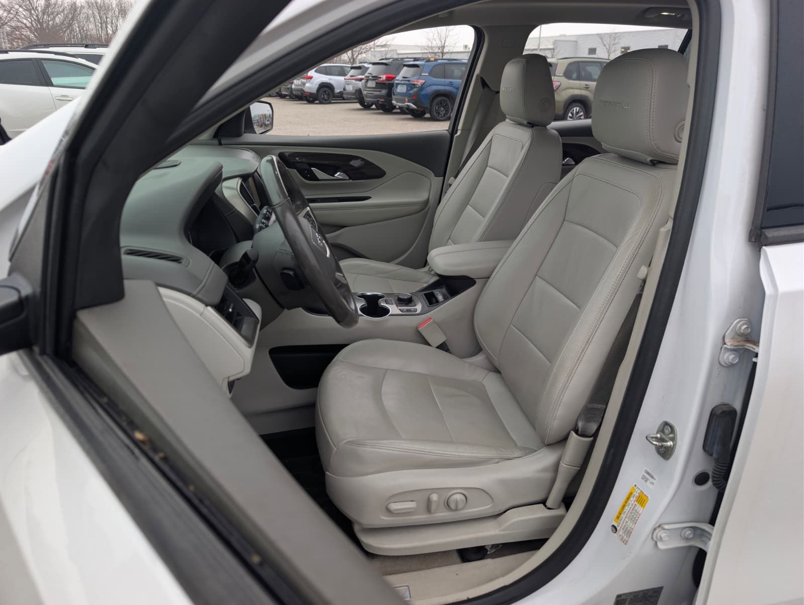 Used 2020 GMC Terrain Denali w/ Denali Premium Package AWD/4WD image 27