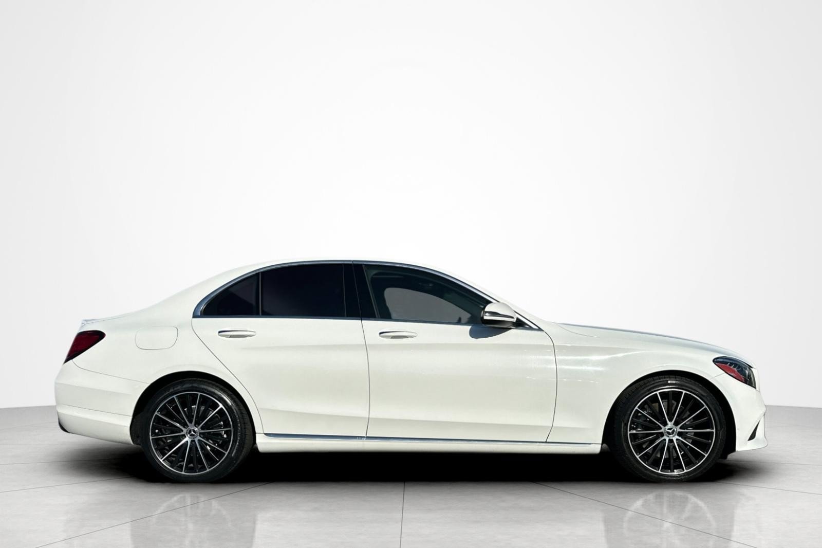 Used 2019 Mercedes-Benz C 300 Sedan image 6