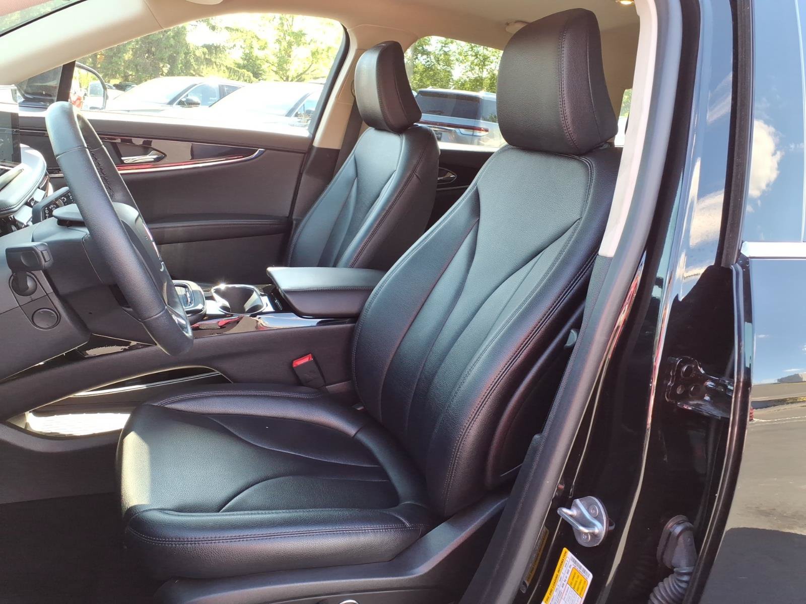 Certified 2023 Lincoln Nautilus AWD w/ Premium Package image 12