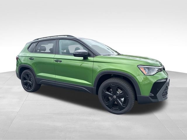 New 2026 Volkswagen Taos SE