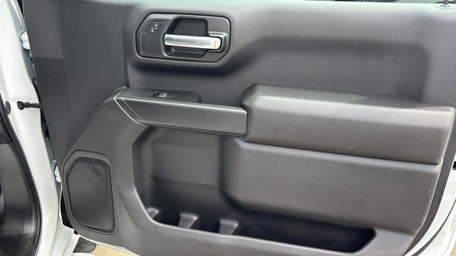 Certified 2025 Chevrolet Silverado 1500 W/T RWD image 17