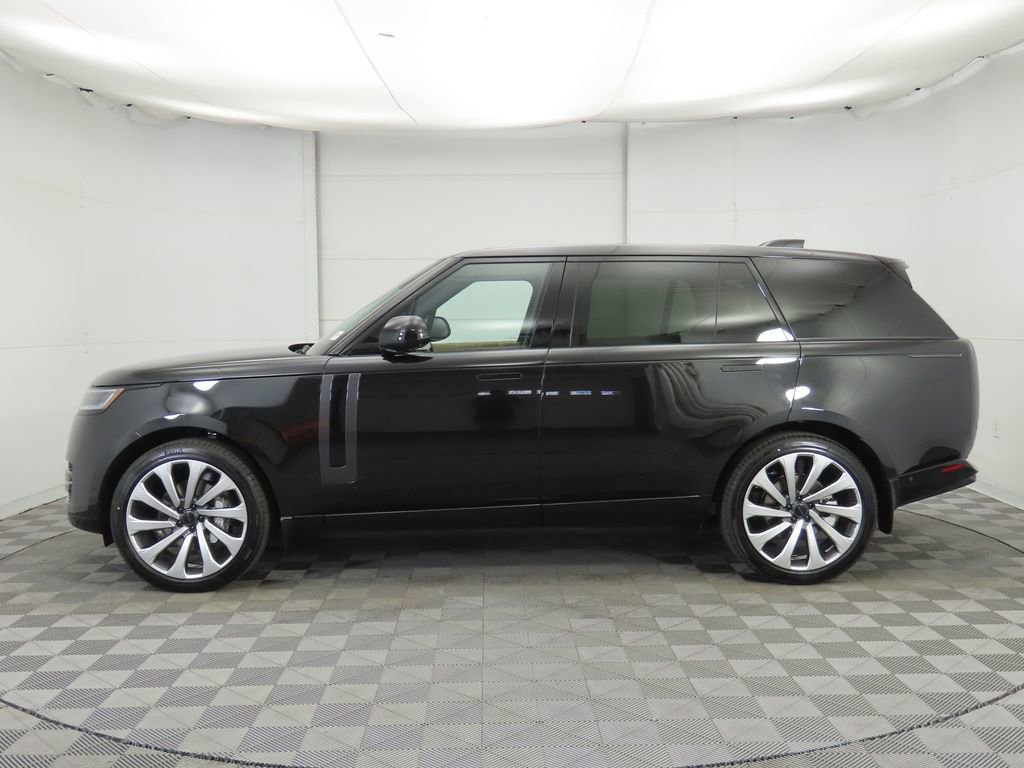 New 2026 Land Rover Range Rover Long Wheelbase SE image 8