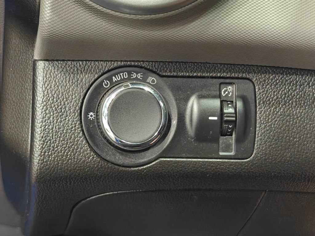 Used 2017 Chevrolet Sonic LS FWD image 32