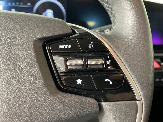 Certified 2025 Kia Niro Wind w/ Wind Preserve Package image 10