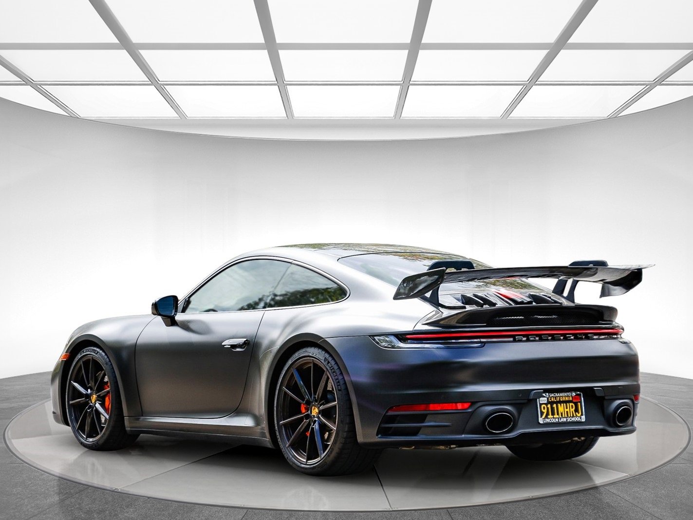 Used 2021 Porsche 911 Carrera S image 2