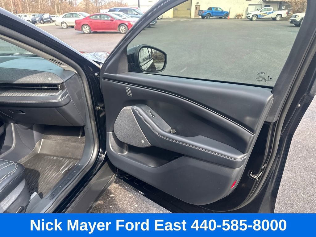 Used 2024 Ford Mustang Mach-E Premium image 10