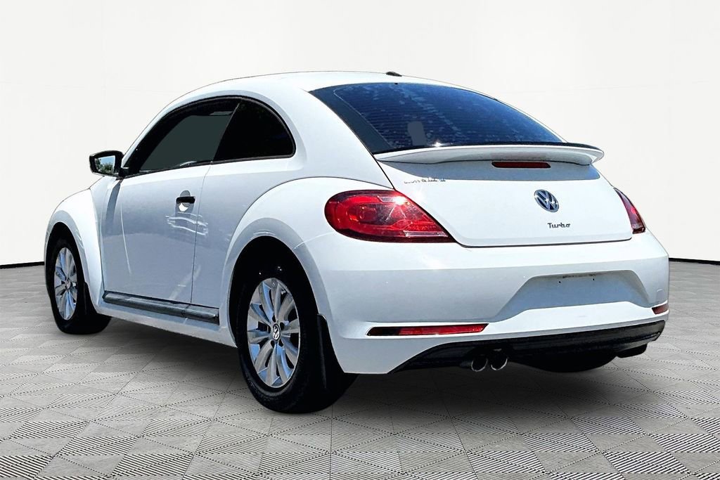 Used 2018 Volkswagen Beetle 2.0T S FWD image 4