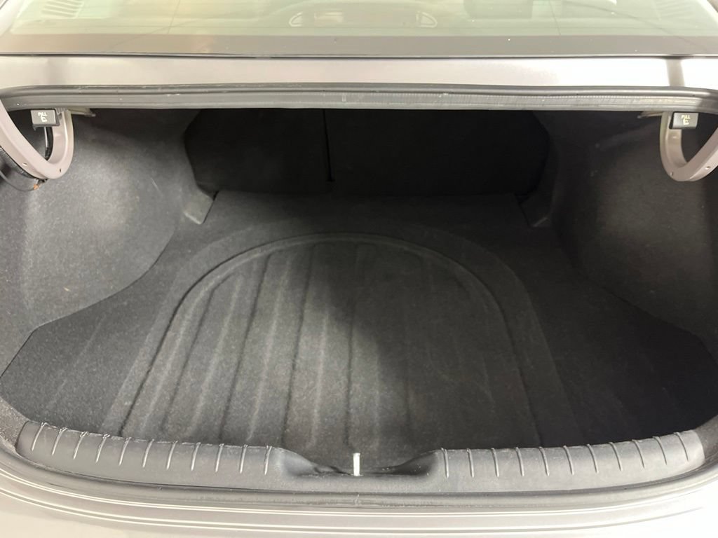 Used 2025 Hyundai Elantra SEL FWD image 10