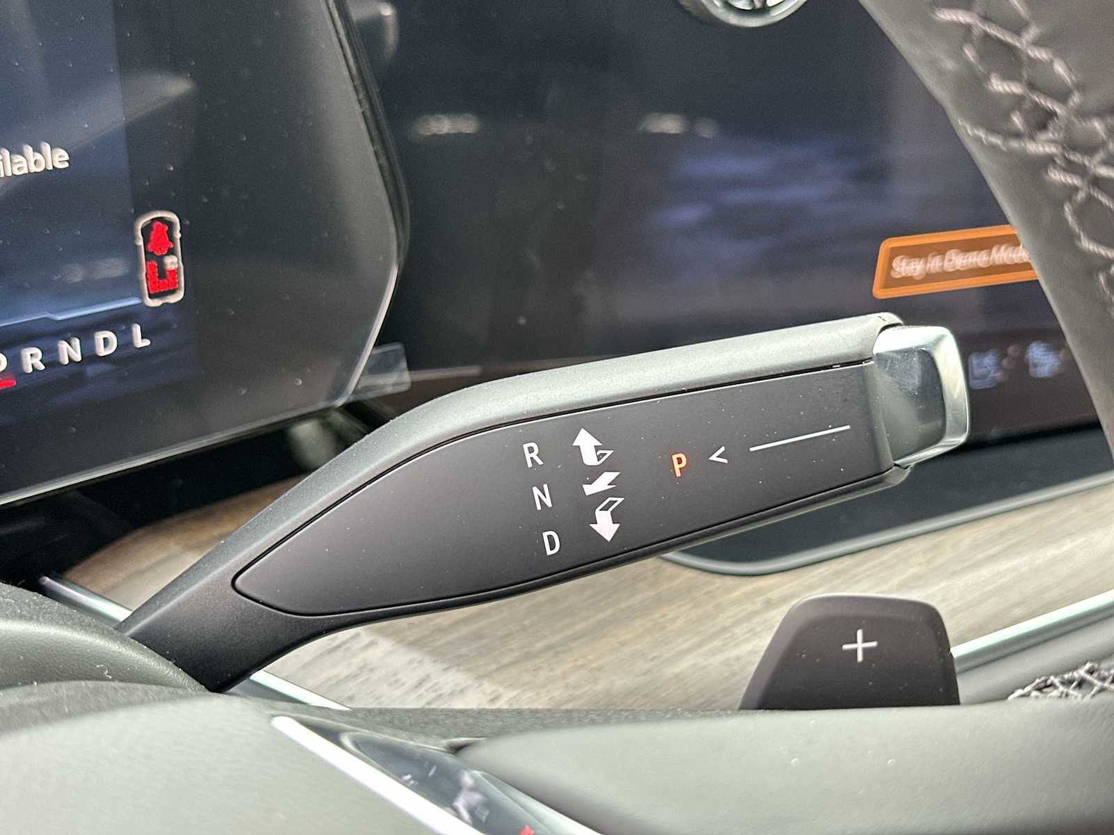 New 2026 Chevrolet Suburban High Country image 23