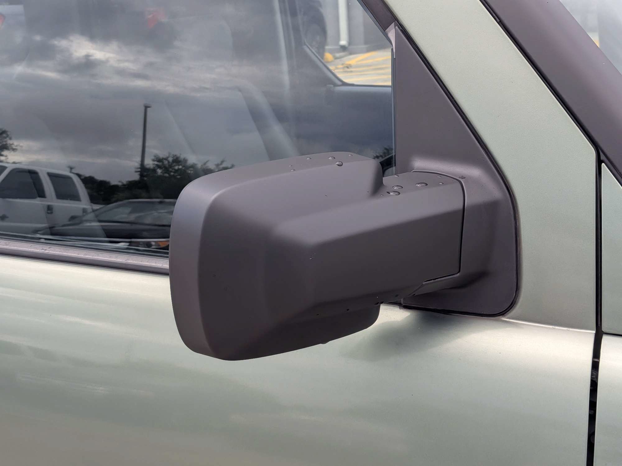 Used 2005 Honda Element EX image 11