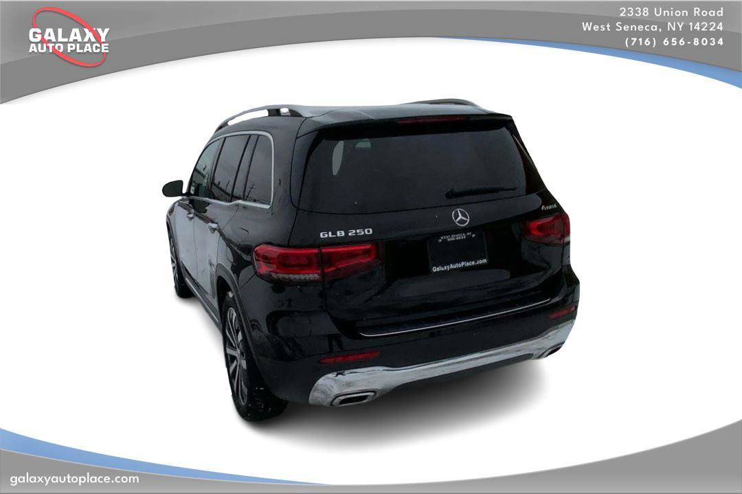 Used 2020 Mercedes-Benz GLB 250 4MATIC image 7