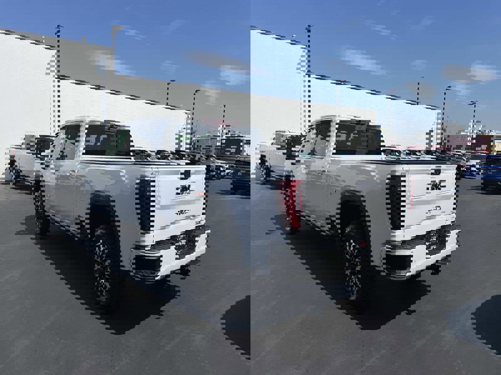 New 2026 GMC Sierra 2500 Denali Ultimate image 4