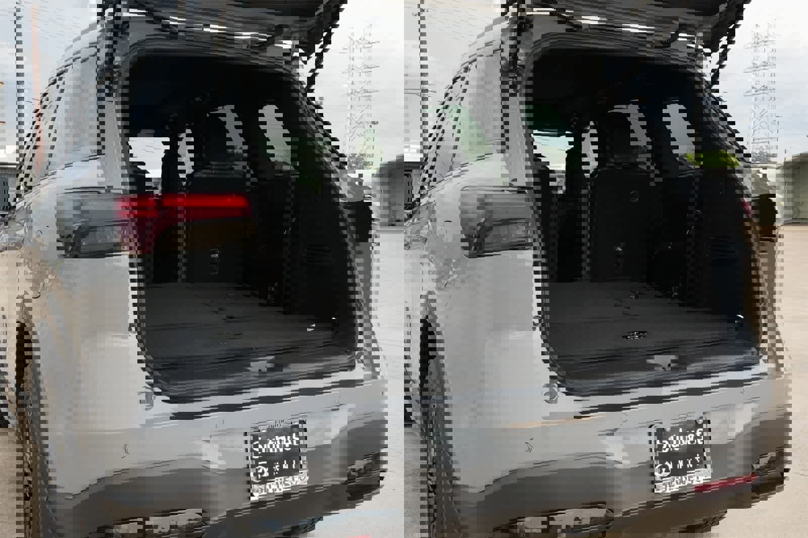 New 2026 INFINITI QX60 Sport w/ Dark Cargo Package image 21