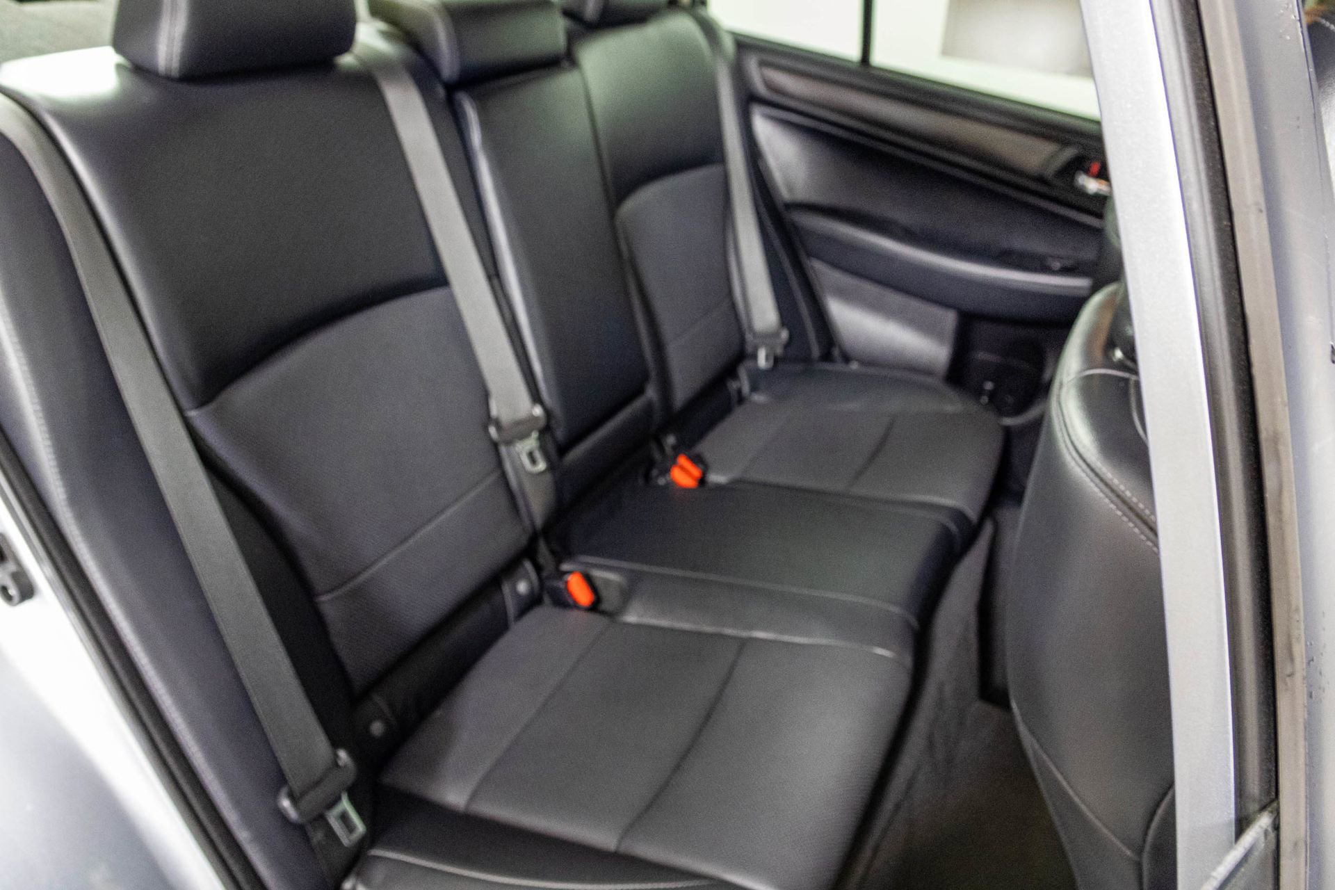 Used 2016 Subaru Legacy 2.5i Limited image 44