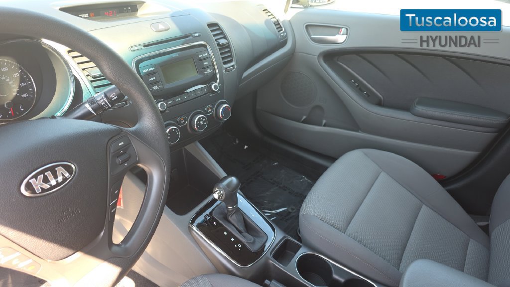 Used 2017 Kia Forte LX FWD image 20
