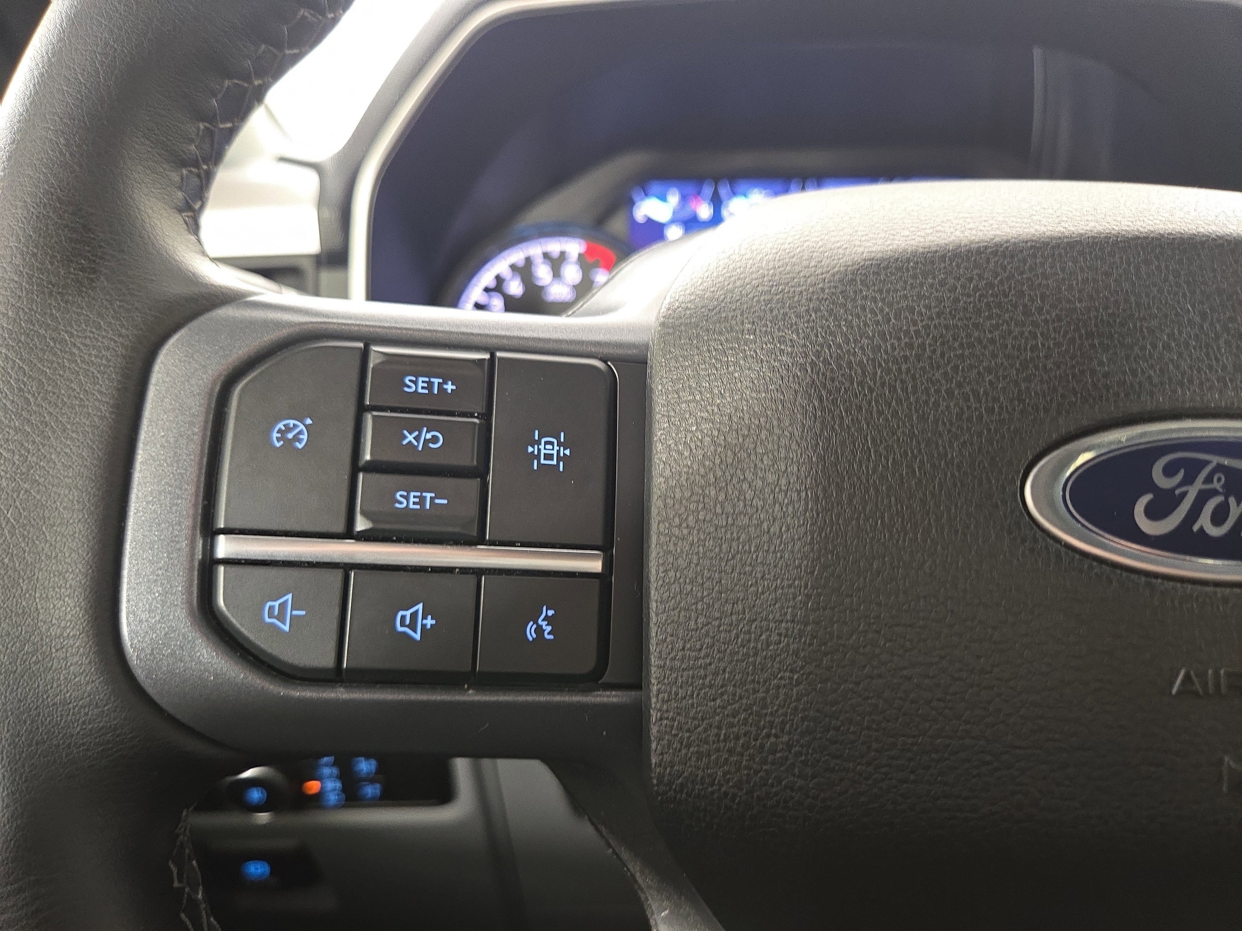 Used 2023 Ford F150 XLT w/ Equipment Group 301A Mid image 15