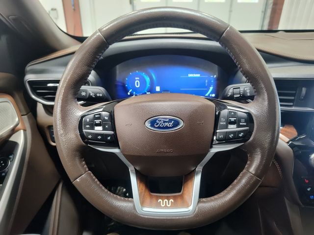Used 2022 Ford Explorer King Ranch w/ Premium Technology Package AWD/4WD image 24