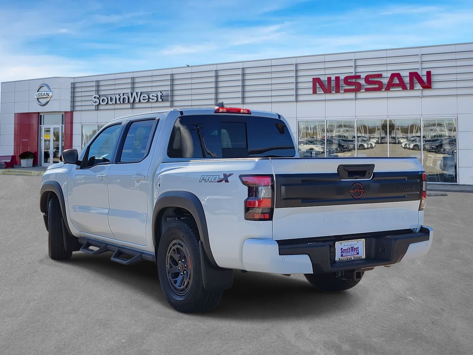 New 2026 Nissan Frontier Pro-X w/ Pro-X Convenience Package image 8