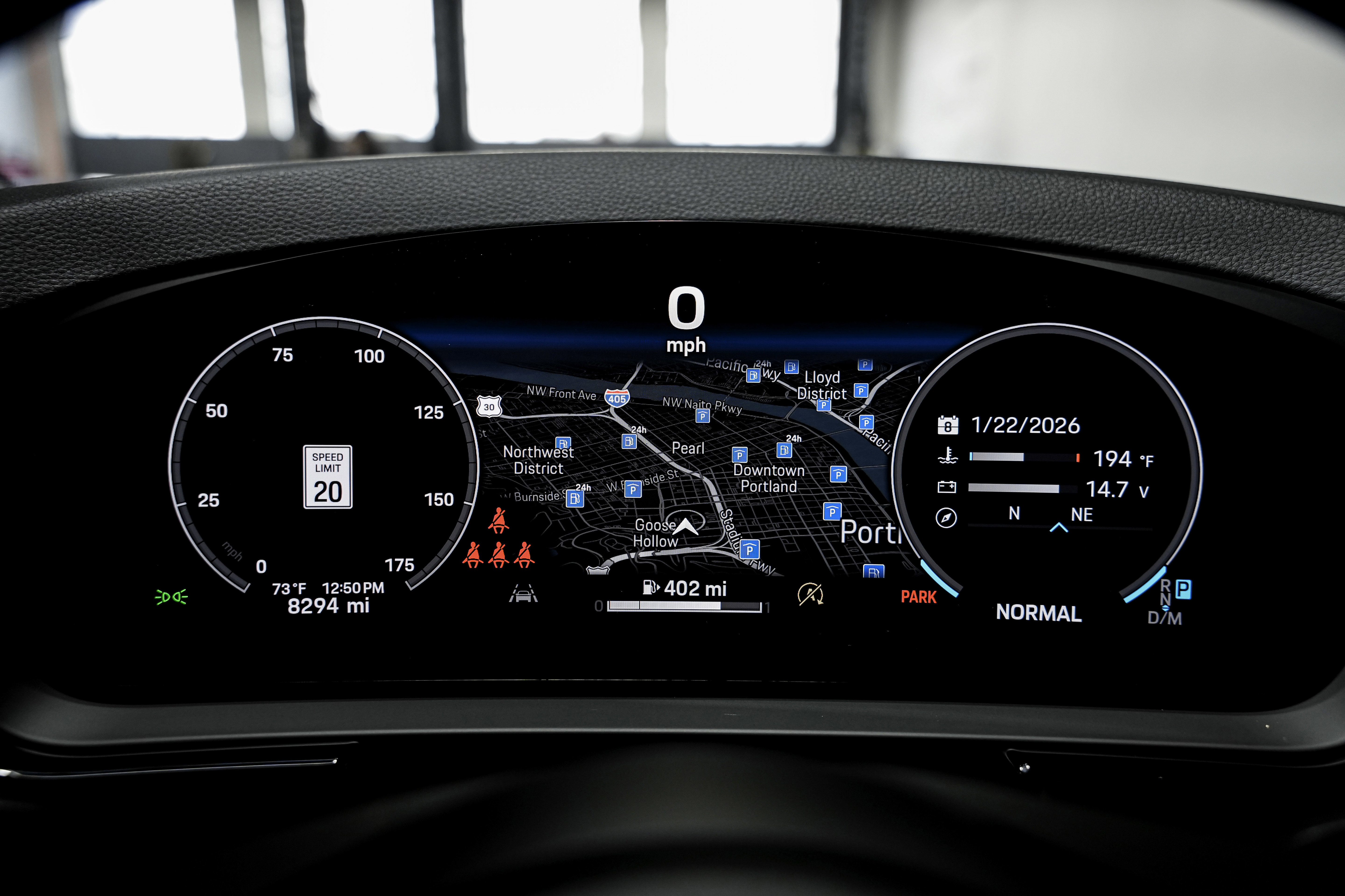 Used 2024 Porsche Cayenne Coupe image 11