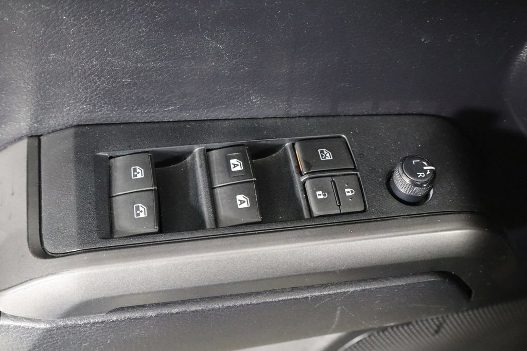 Used 2020 Toyota Tacoma TRD Sport AWD/4WD image 20