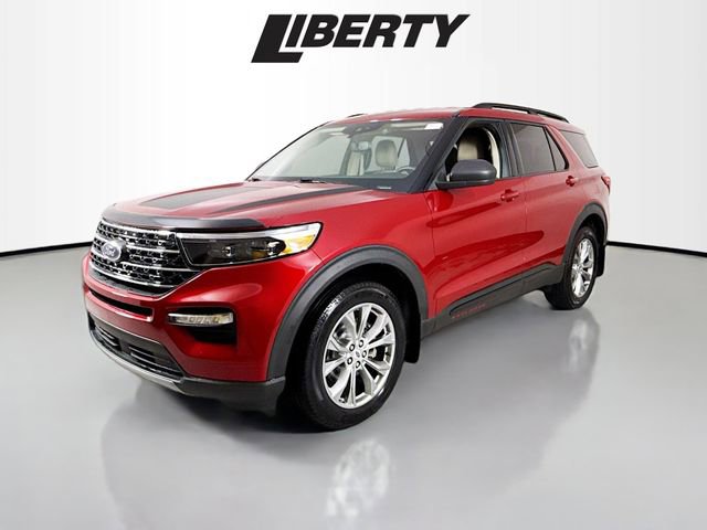 Used 2021 Ford Explorer XLT w/ Equipment Group 202A image 3