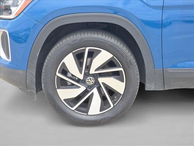 Used 2026 Volkswagen Atlas SE FWD image 14