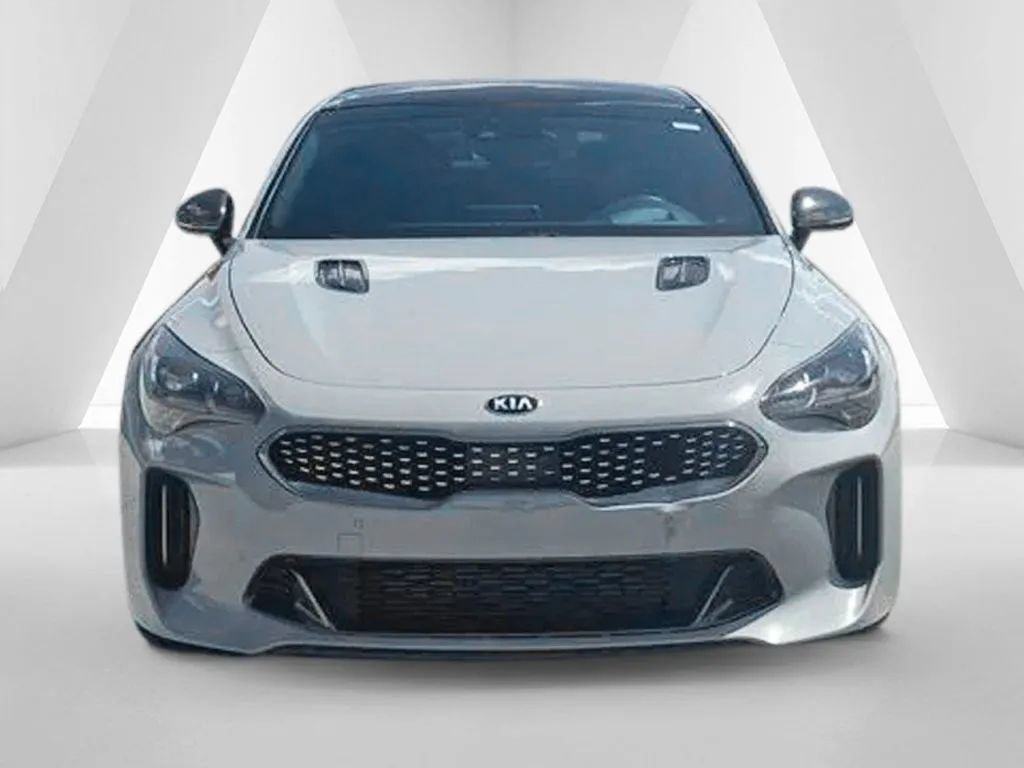 Used 2021 Kia Stinger GT2 AWD/4WD image 2