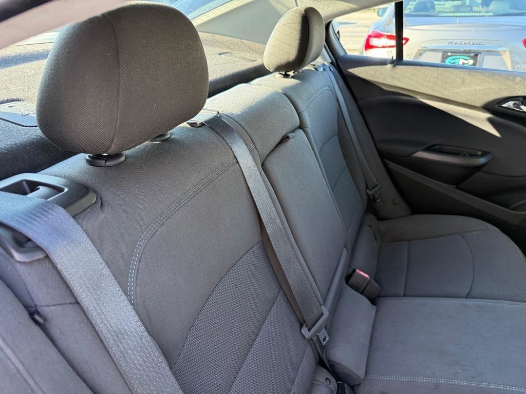 Used 2019 Chevrolet Cruze LT w/ Convenience Package image 31