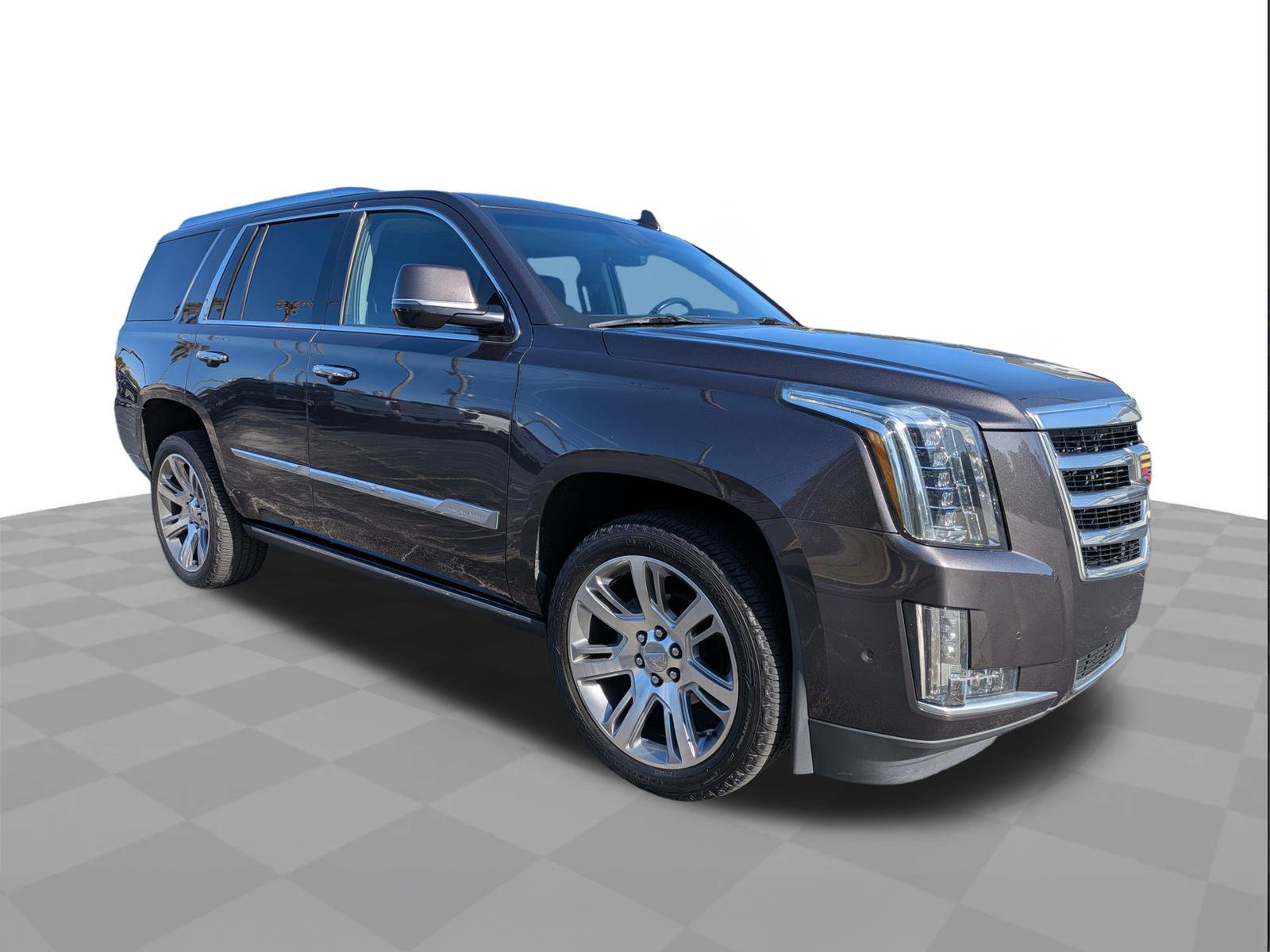 Certified 2018 Cadillac Escalade Premium Luxury AWD/4WD image 2