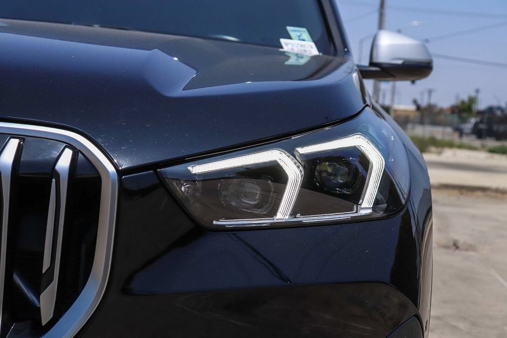 Certified 2024 BMW X1 xDrive28i w/ Convenience Package AWD/4WD image 10