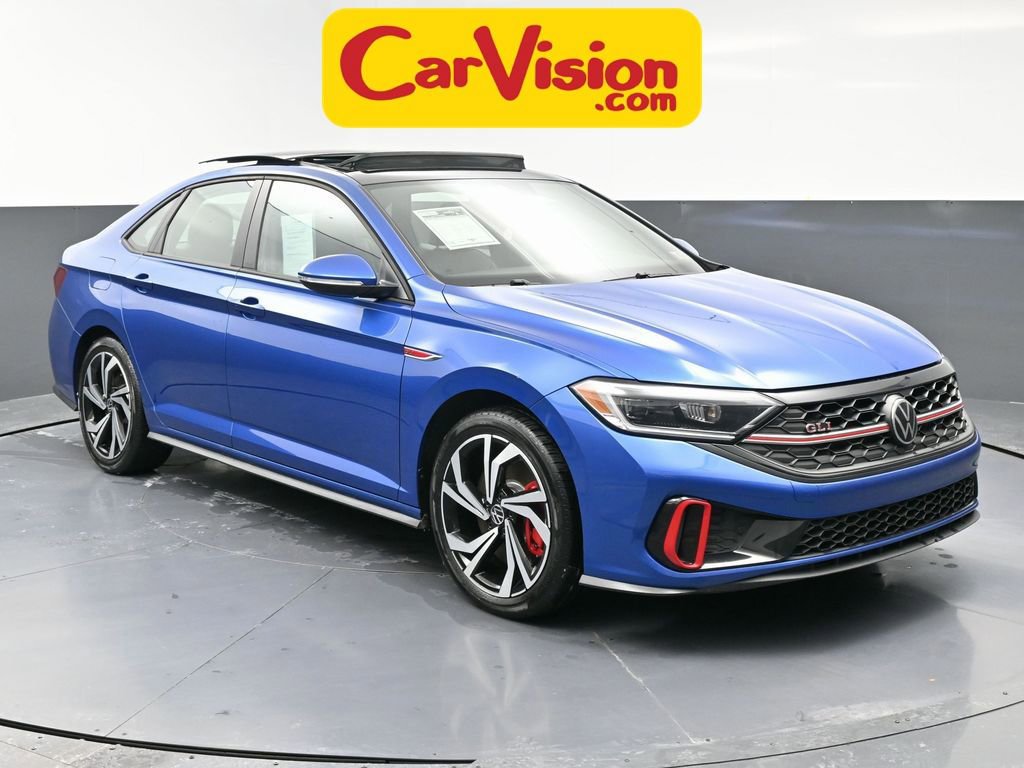 Used 2024 Volkswagen Jetta GLI Autobahn image 3