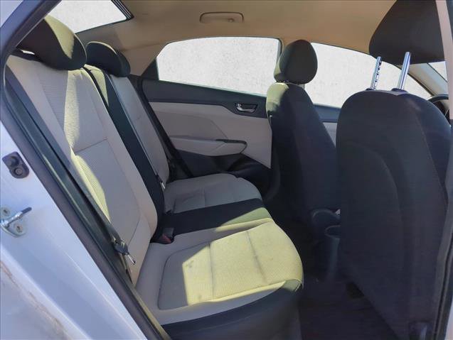Used 2021 Hyundai Accent SE image 16