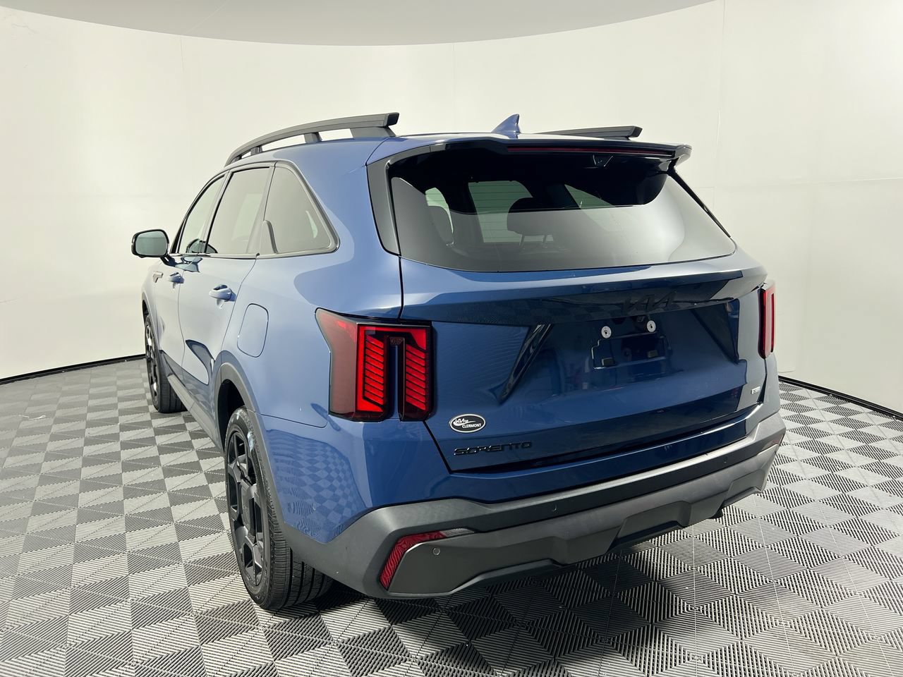 Certified 2025 Kia Sorento SX Prestige AWD/4WD image 5