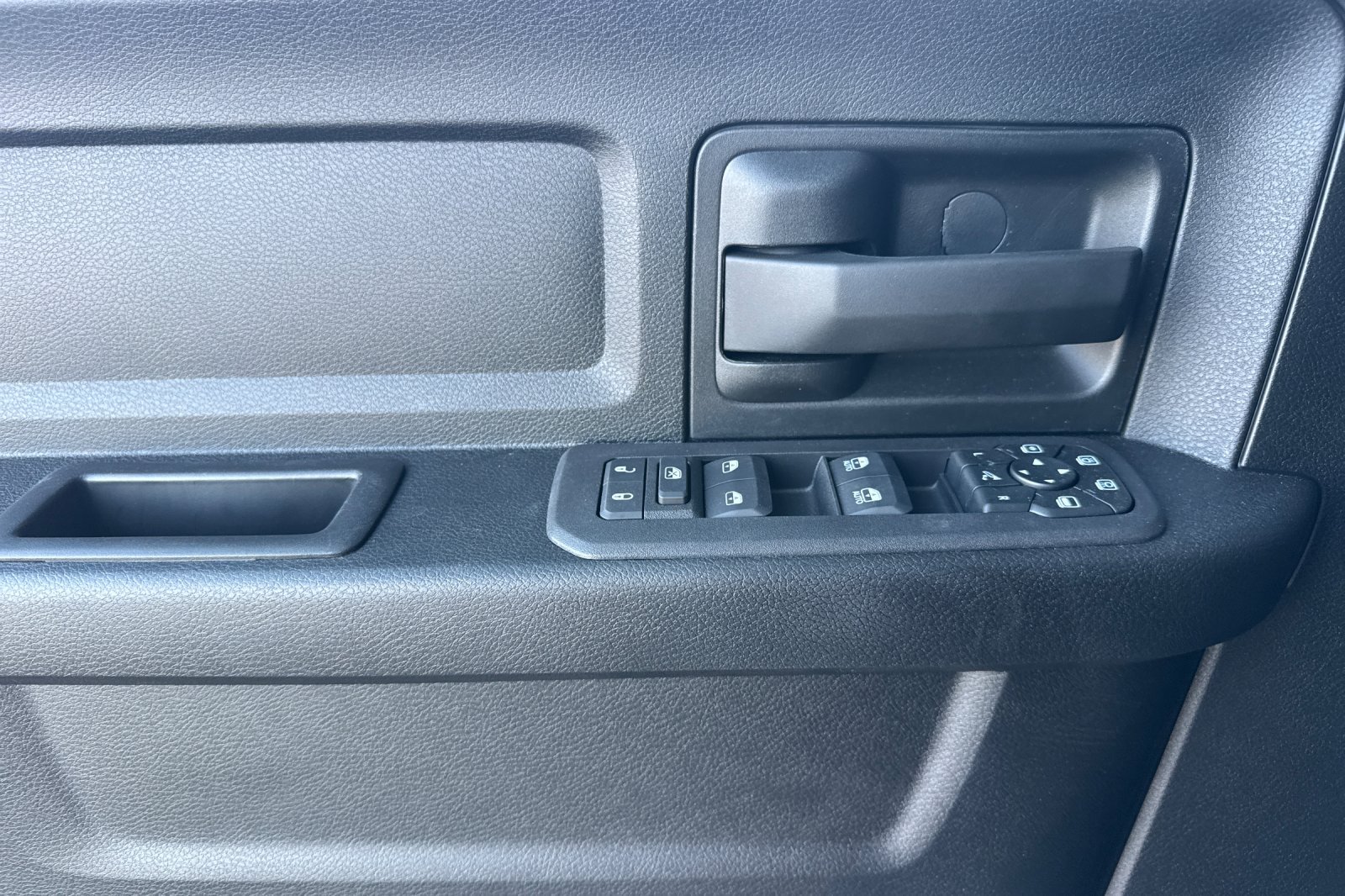 New 2027 RAM 2500 Tradesman AWD/4WD image 10