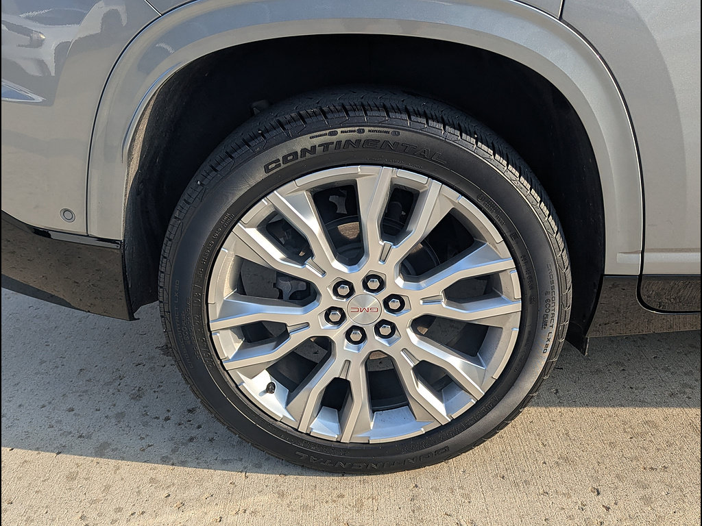 Used 2024 GMC Acadia Denali w/ Super Cruise Package AWD/4WD image 15